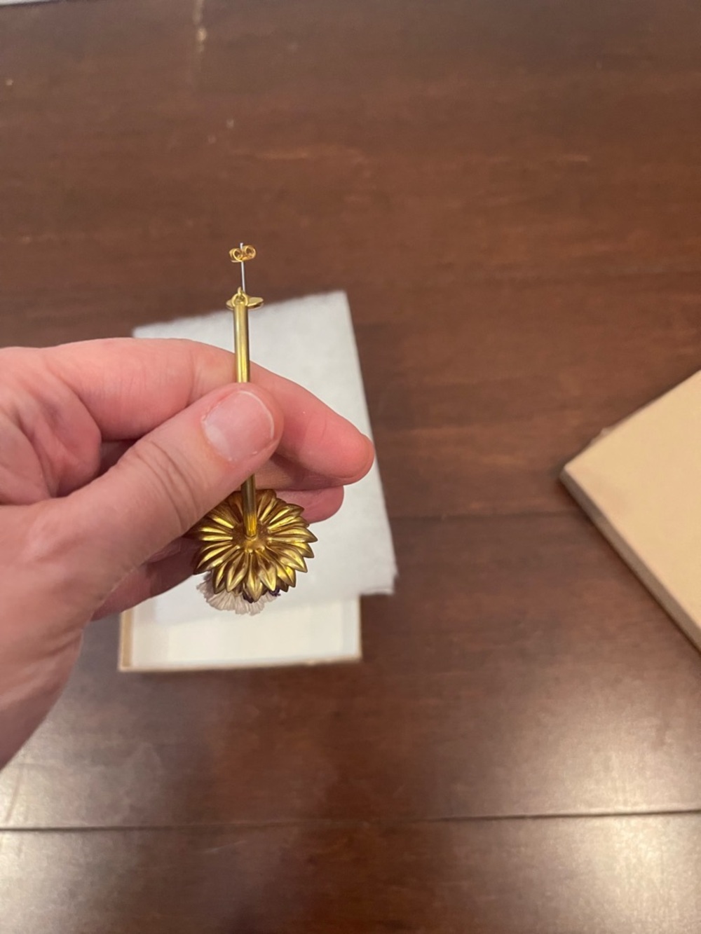 gold dandelion statement earrings new without tags - Picture 5 of 8